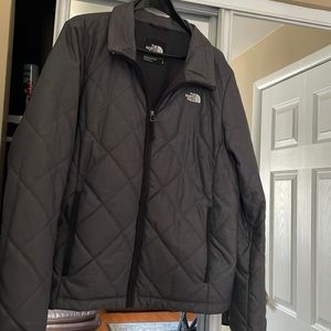 Women’s lightweight North Face jacket